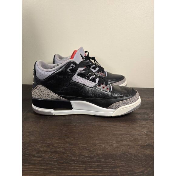 Size 9 - Air Jordan 3 Retro OG 2024 Black Cement Men's Basketball Shoes - Picture 2 of 8